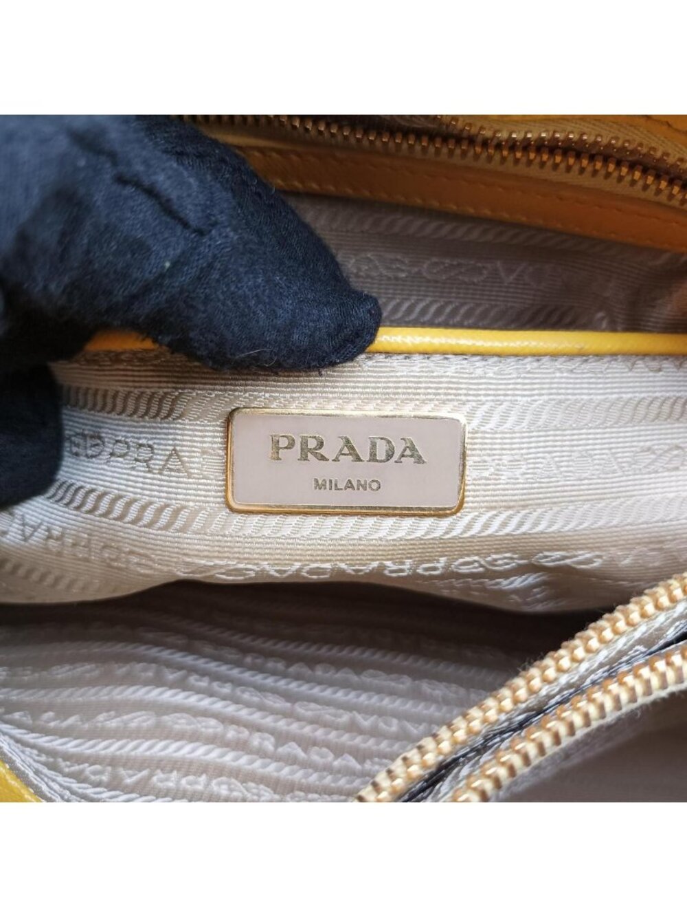 Prada Open Promenade Yellow Saffiano Patent 31 Messenger Bag - Picture 10 of 15